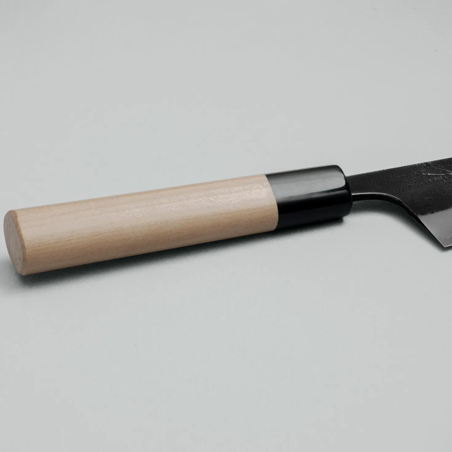 Wakui Shirogami #2 Kurouchi Santoku 15 cm