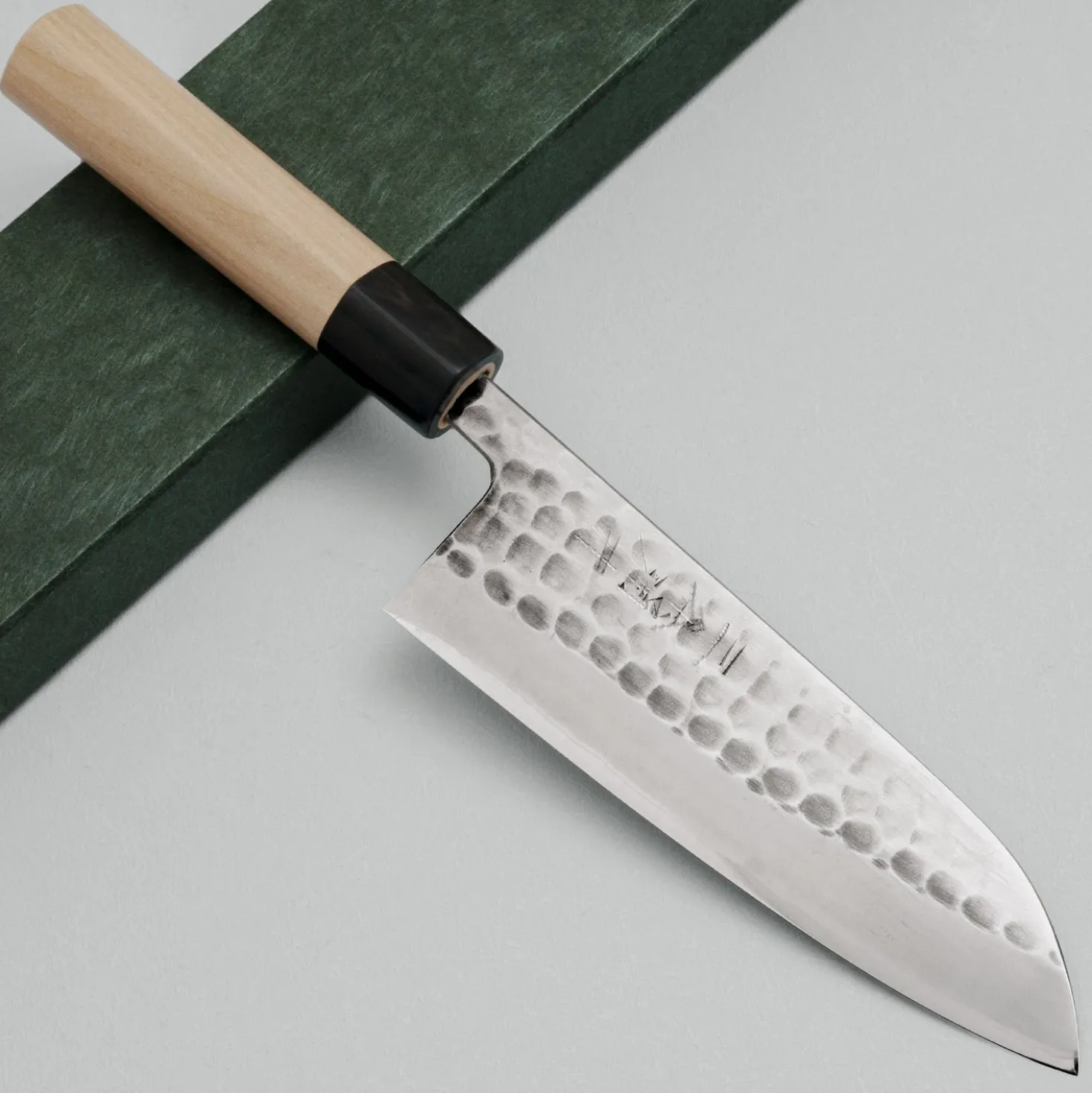 Wakui Shirogami #2 Tsuchime Migaki Santoku 16.5 cm