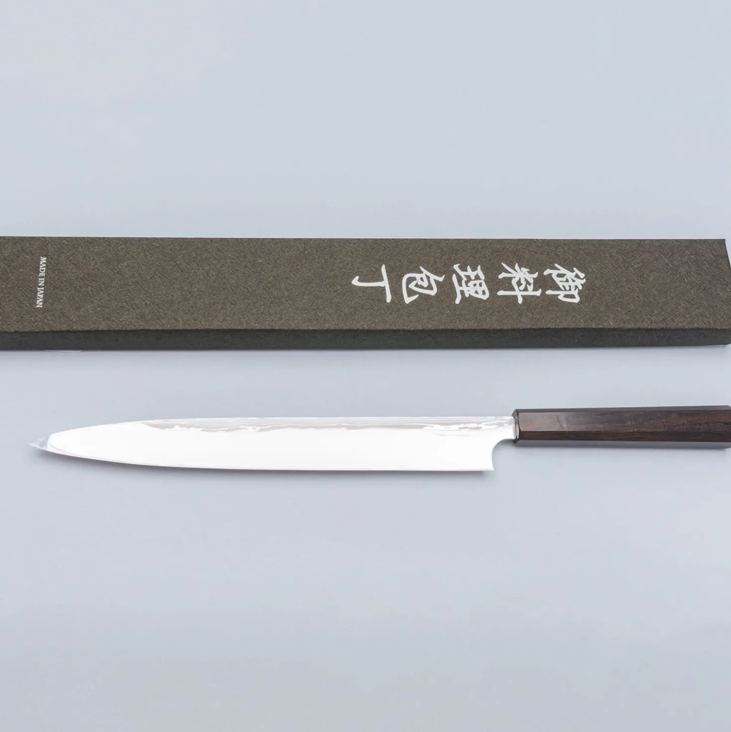 Yauji Yoshihiro Aogami #2 Damast Yanagiba 27 cm