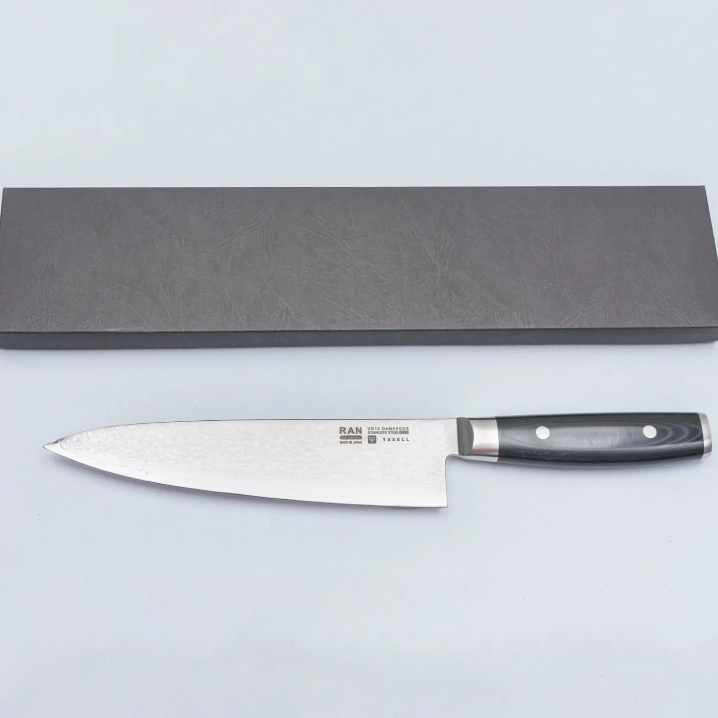 Yaxell Ran 69 Gyuto Granton 20 cm