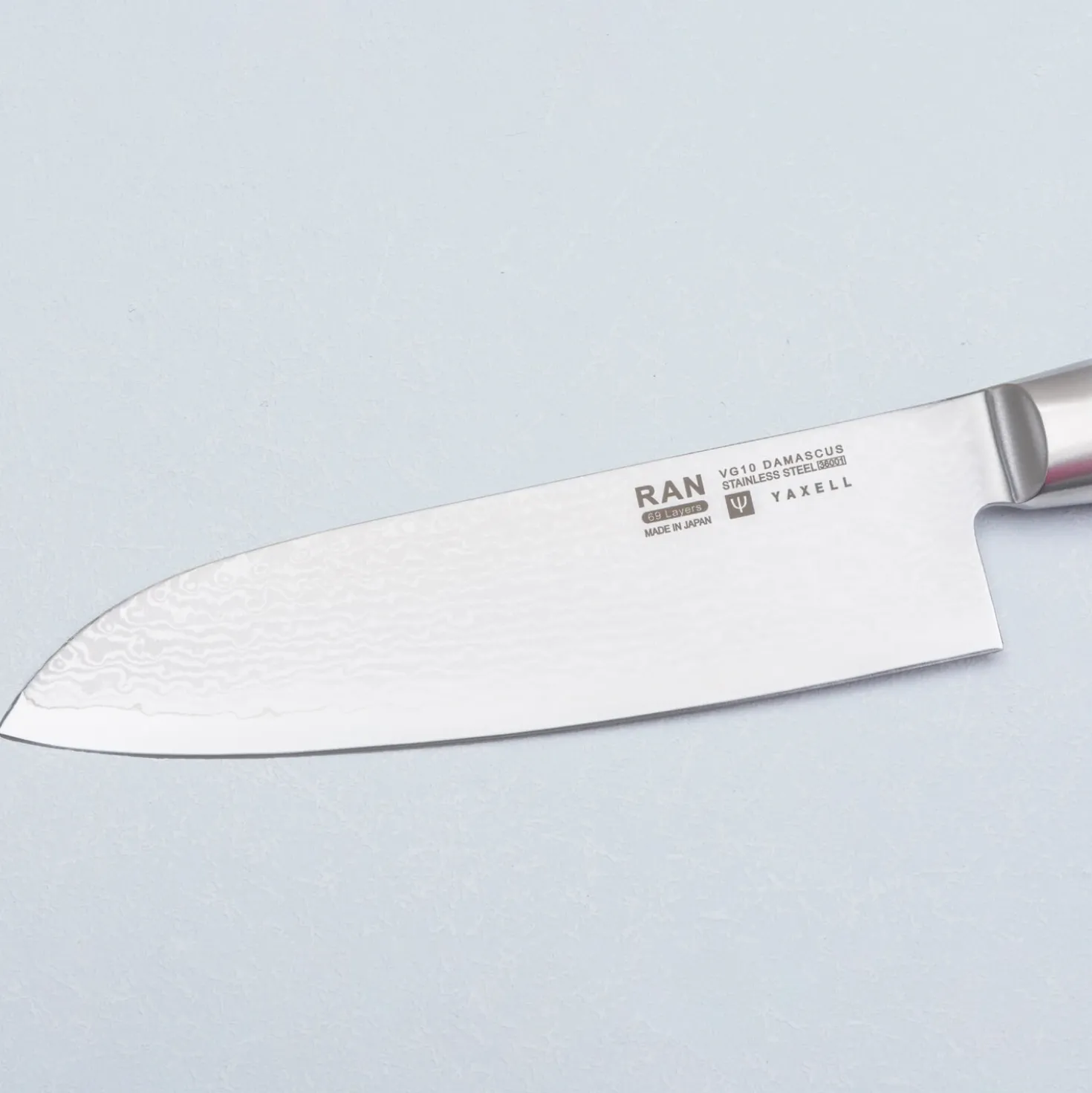 Yaxell Ran 69 Santoku 16.5 cm