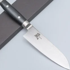 Yaxell Ran 69 Santoku 16.5 cm