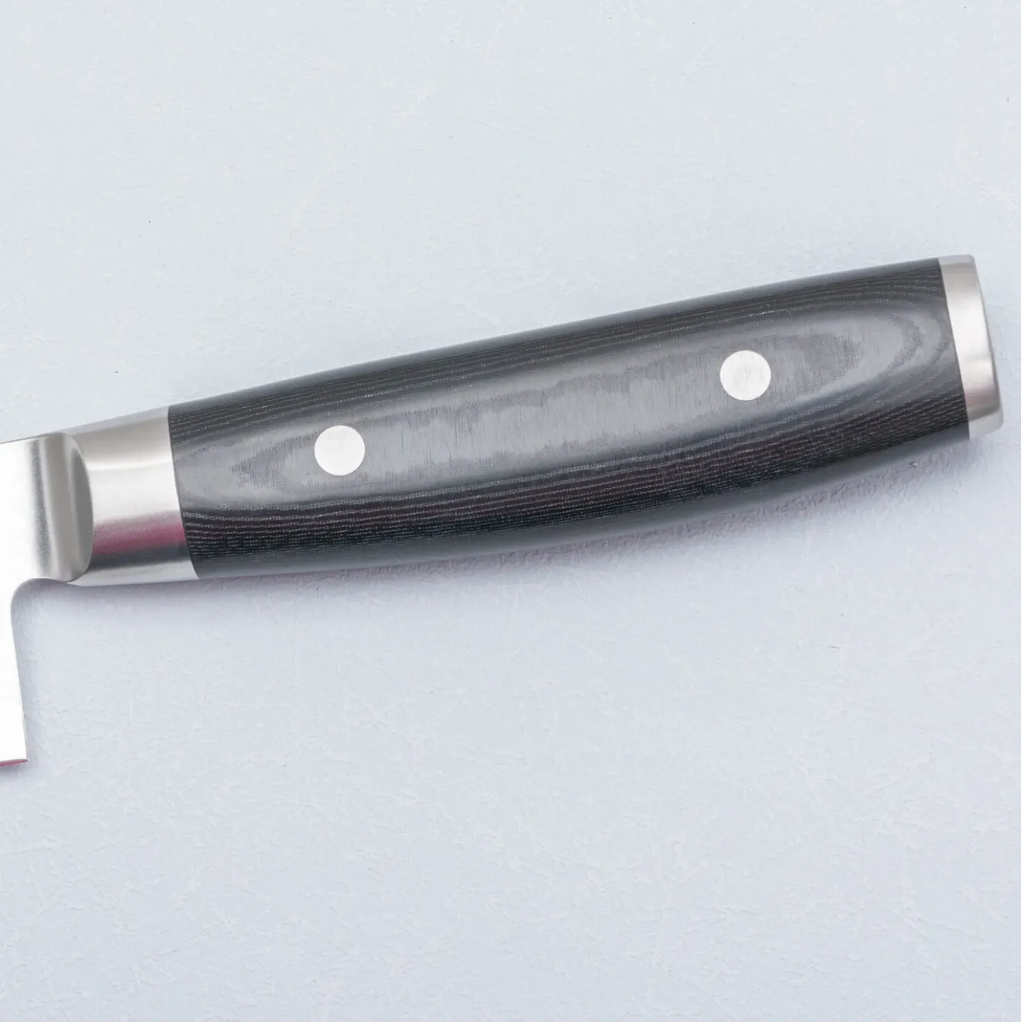 Yaxell Ran 69 Santoku 12.5 cm