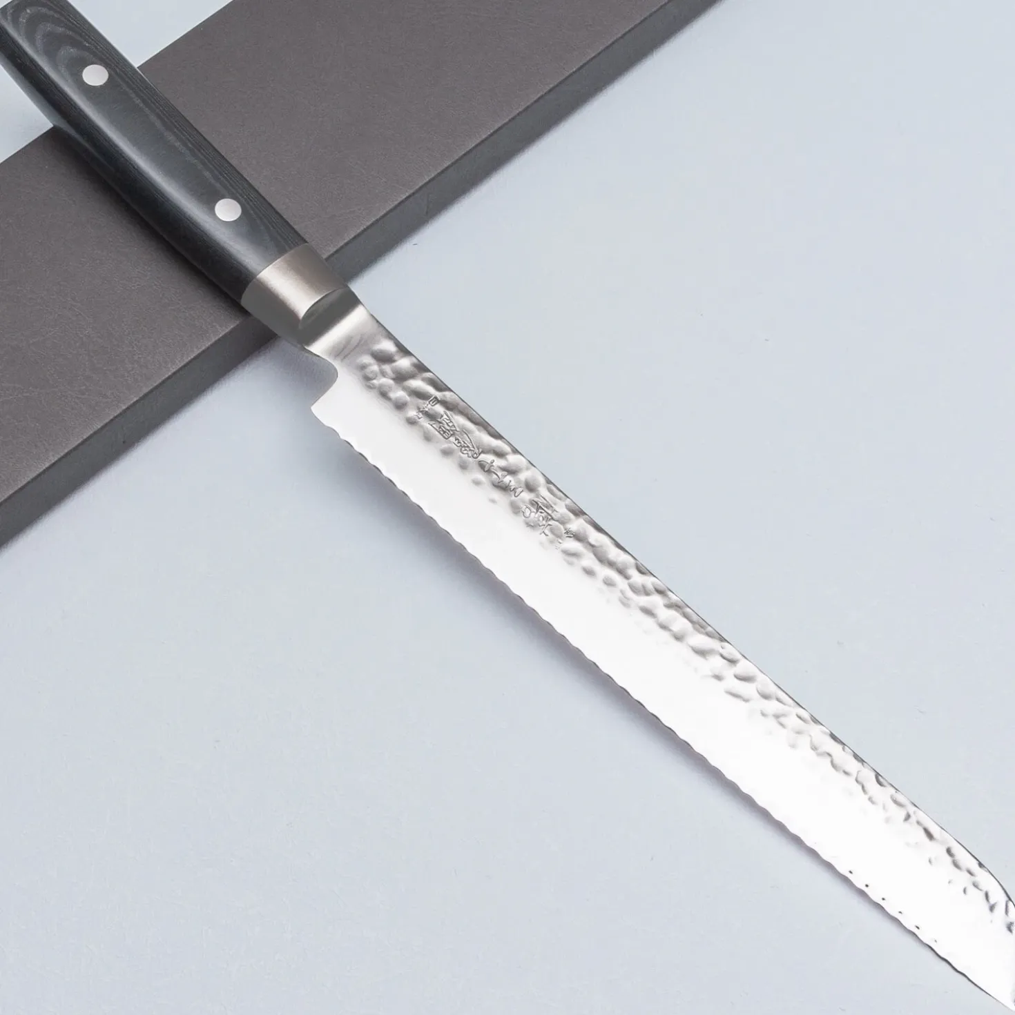 Yaxell Zen Broodmes 23 cm