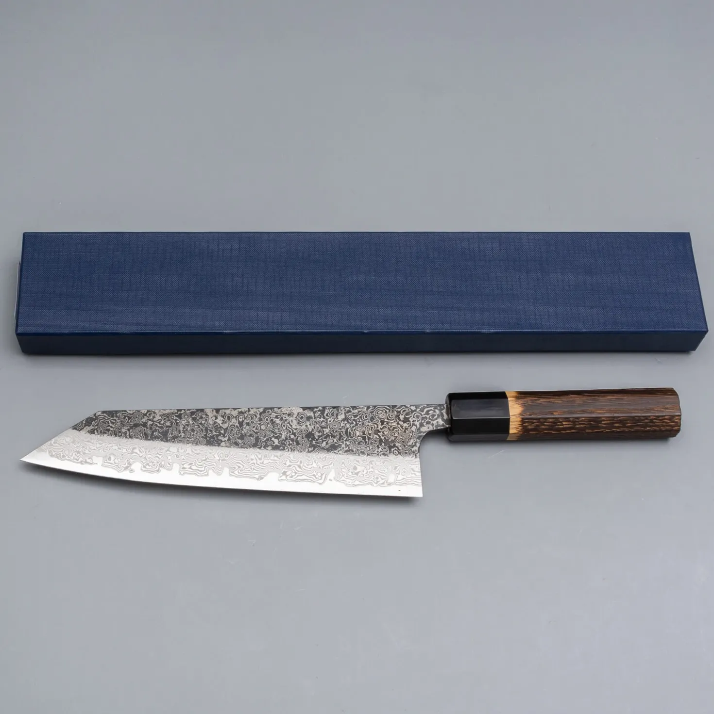 Yoshikane SLD Damast Kiritsuke 210