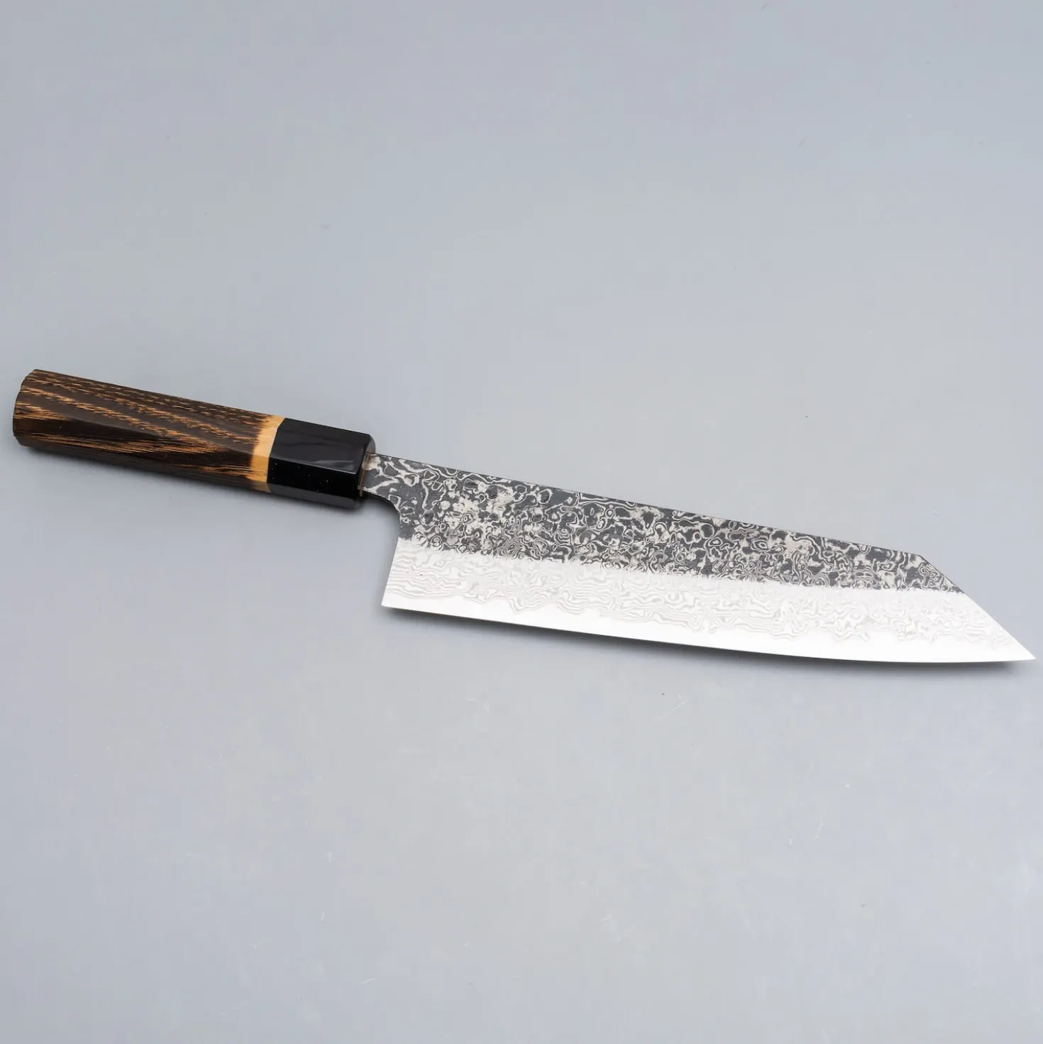 Yoshikane SLD Damast Kiritsuke 210