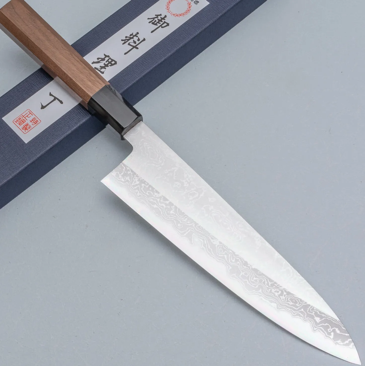Yoshikazu Tanaka Shirogami #1 Damast Walnut Gyuto 21 cm