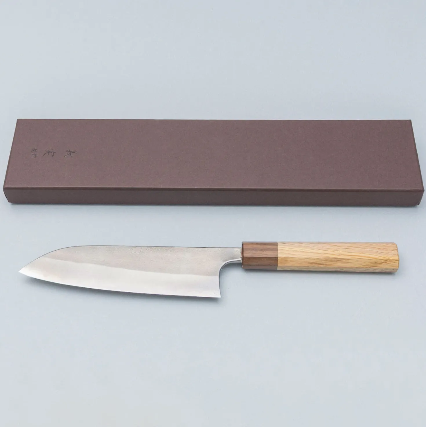Yoshimi Kato Aogami Super Nashiji Oak Santoku 17 cm