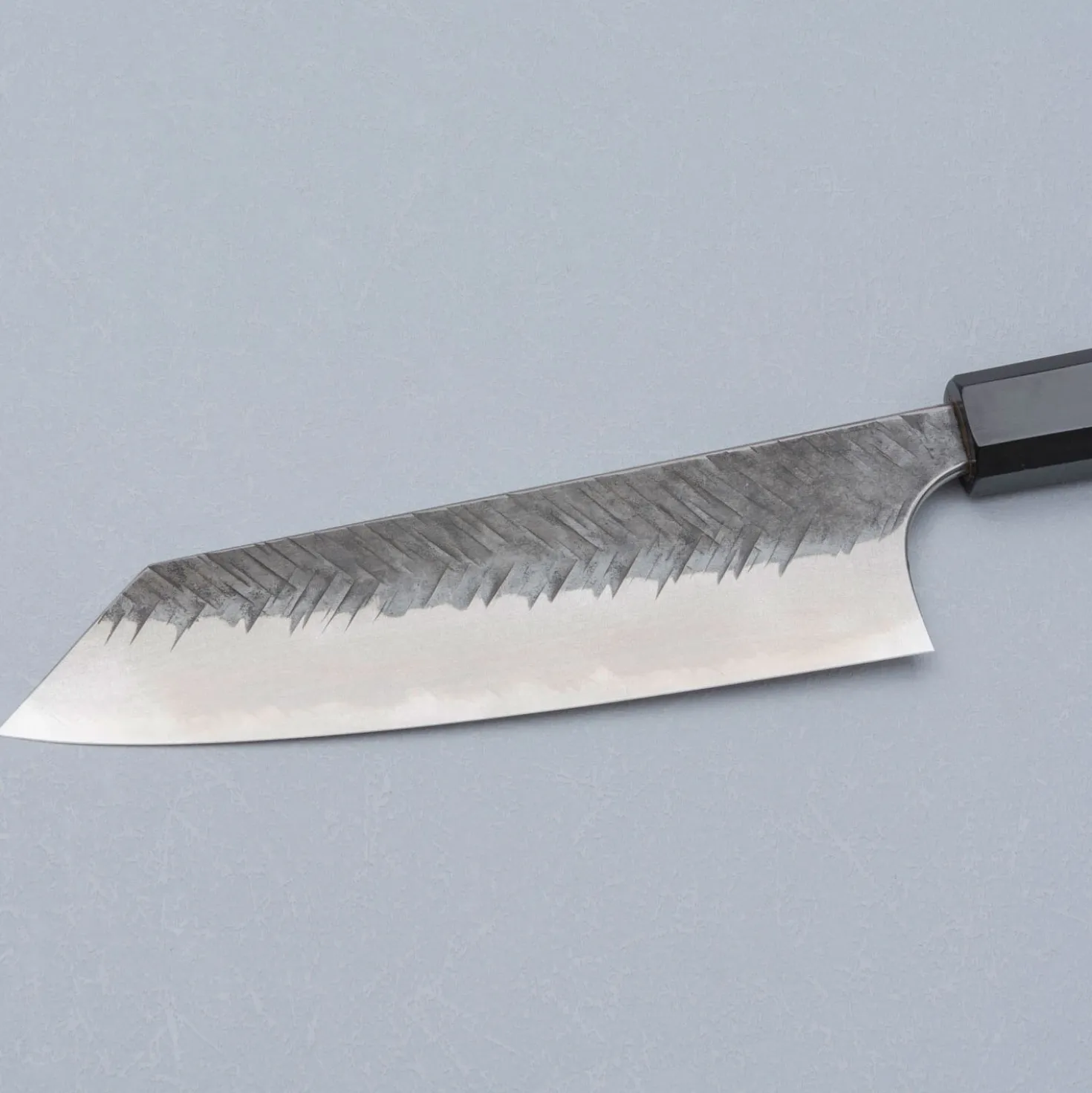 Yoshimi Kato Aogami Super V Tsuchime Walnut Bunka 17 cm