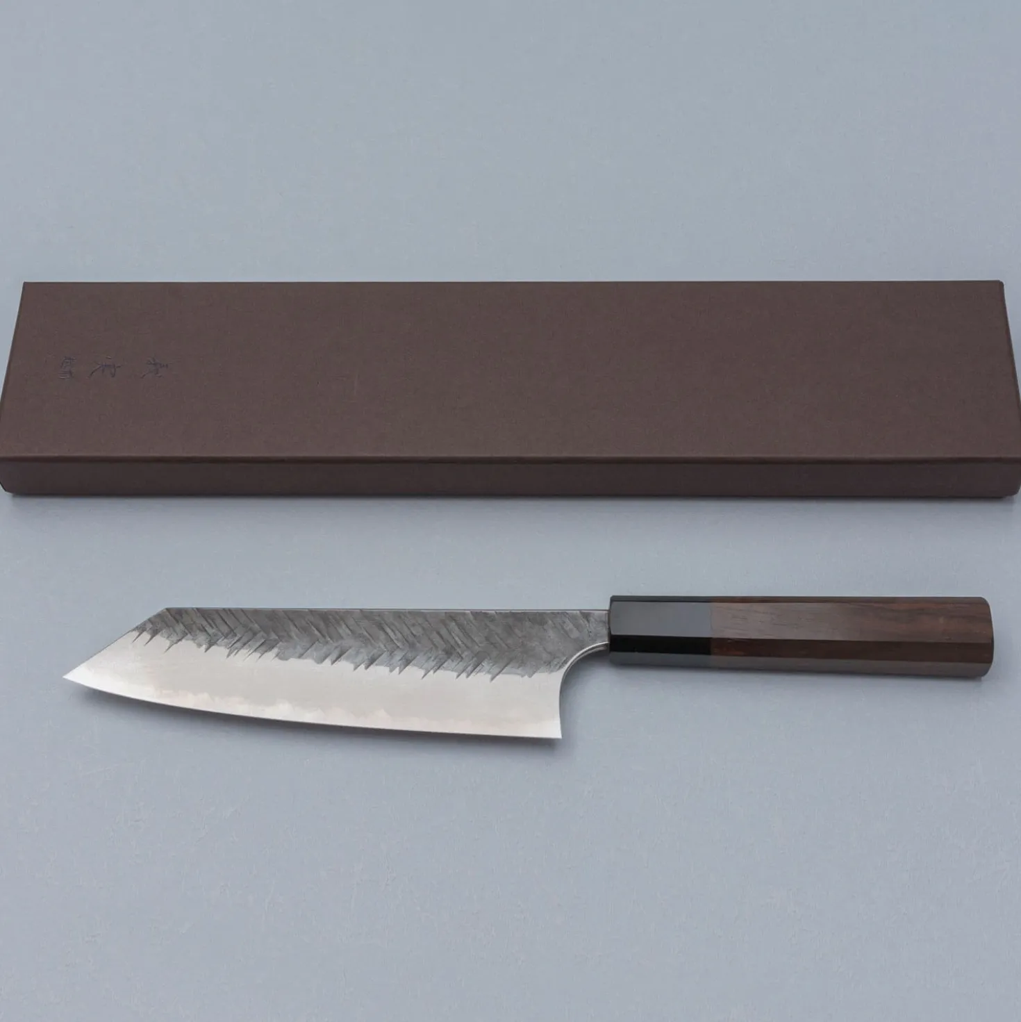 Yoshimi Kato Aogami Super V Tsuchime Walnut Bunka 17 cm