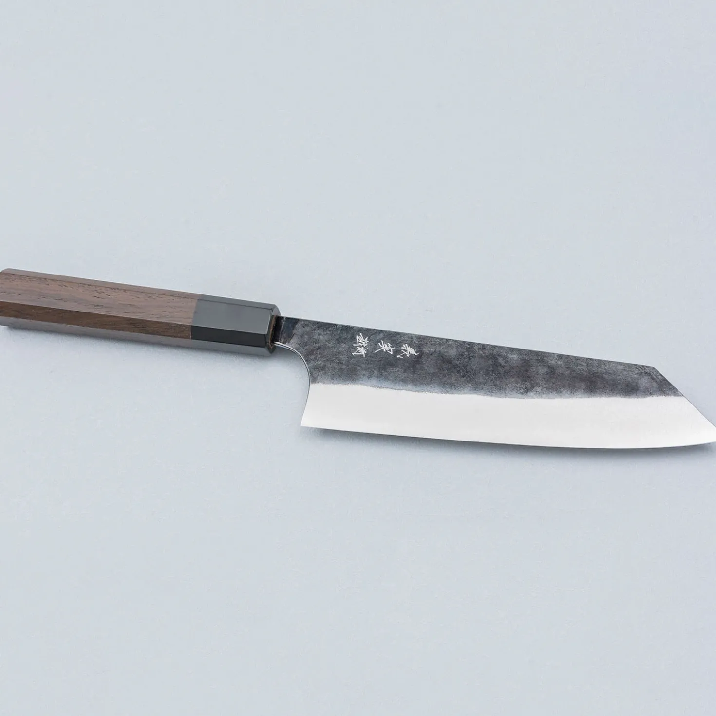 Yoshimi Kato Aogami Super Walnut Bunka 18 cm