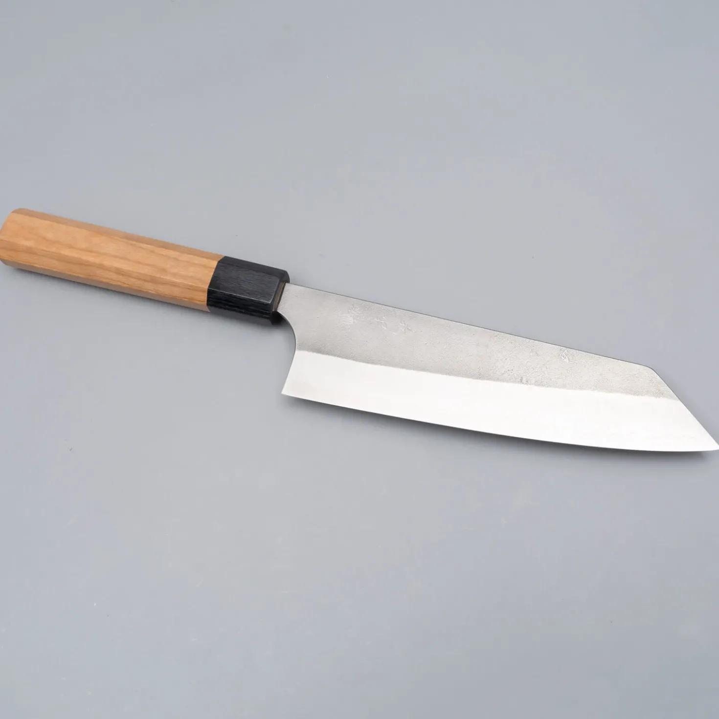 Yoshimi Kato Ginsan Nashiji Bunka 17 cm