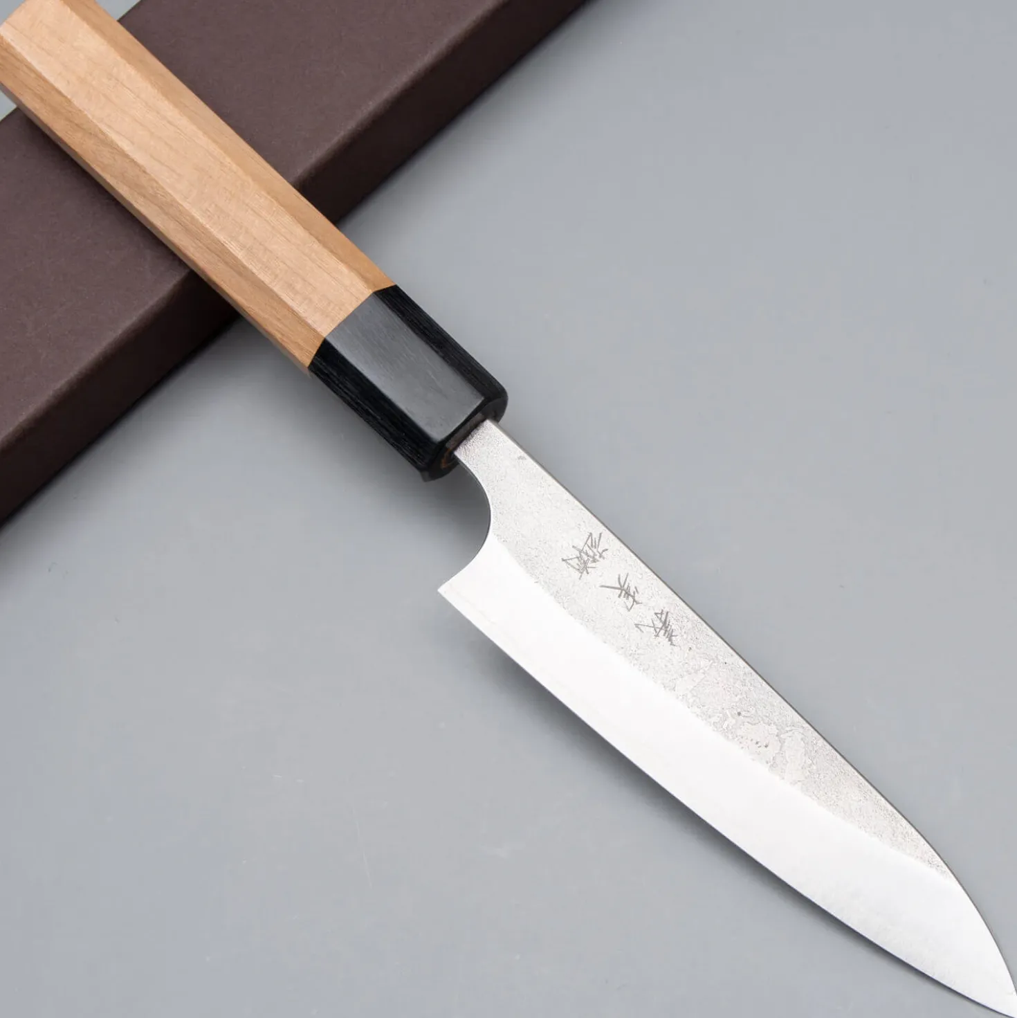 Yoshimi Kato Ginsan Nashiji Petty 12 cm