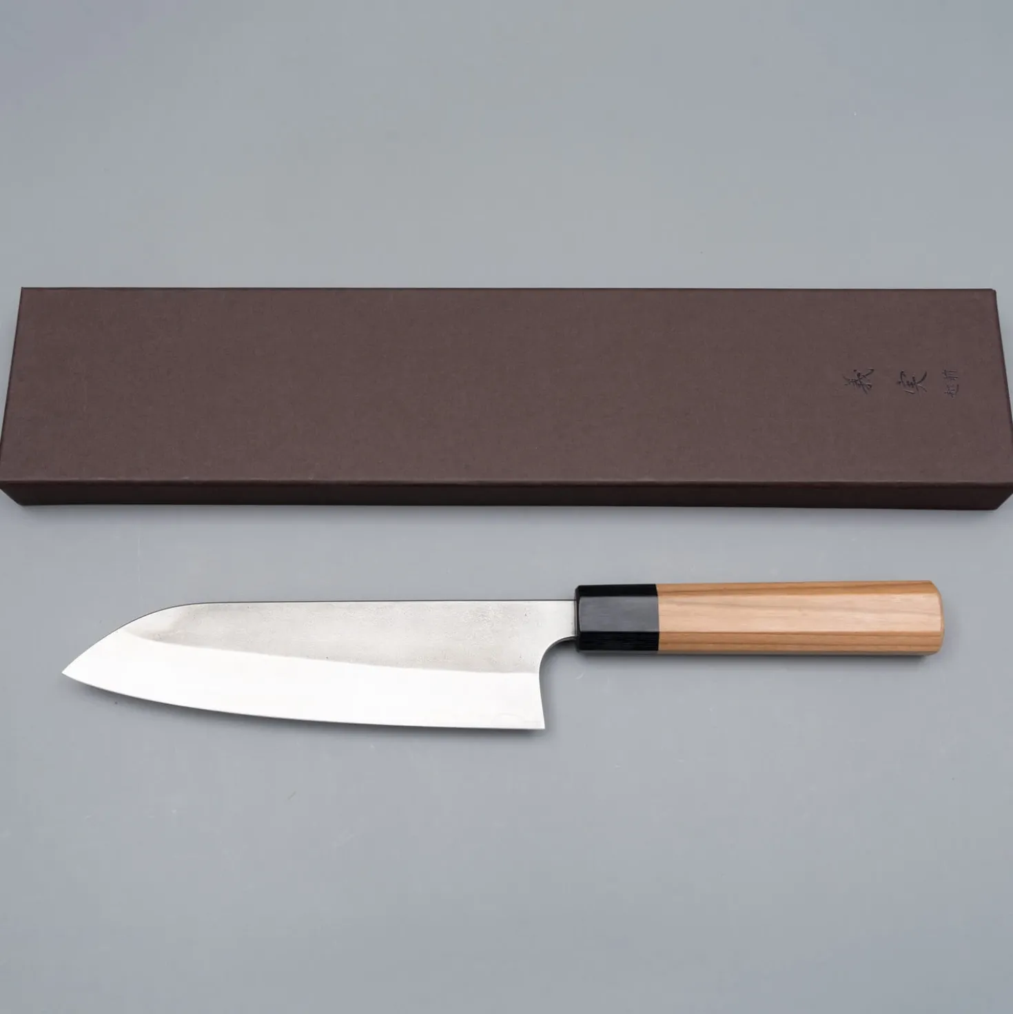 Yoshimi Kato Ginsan Nashiji Santoku 17 cm