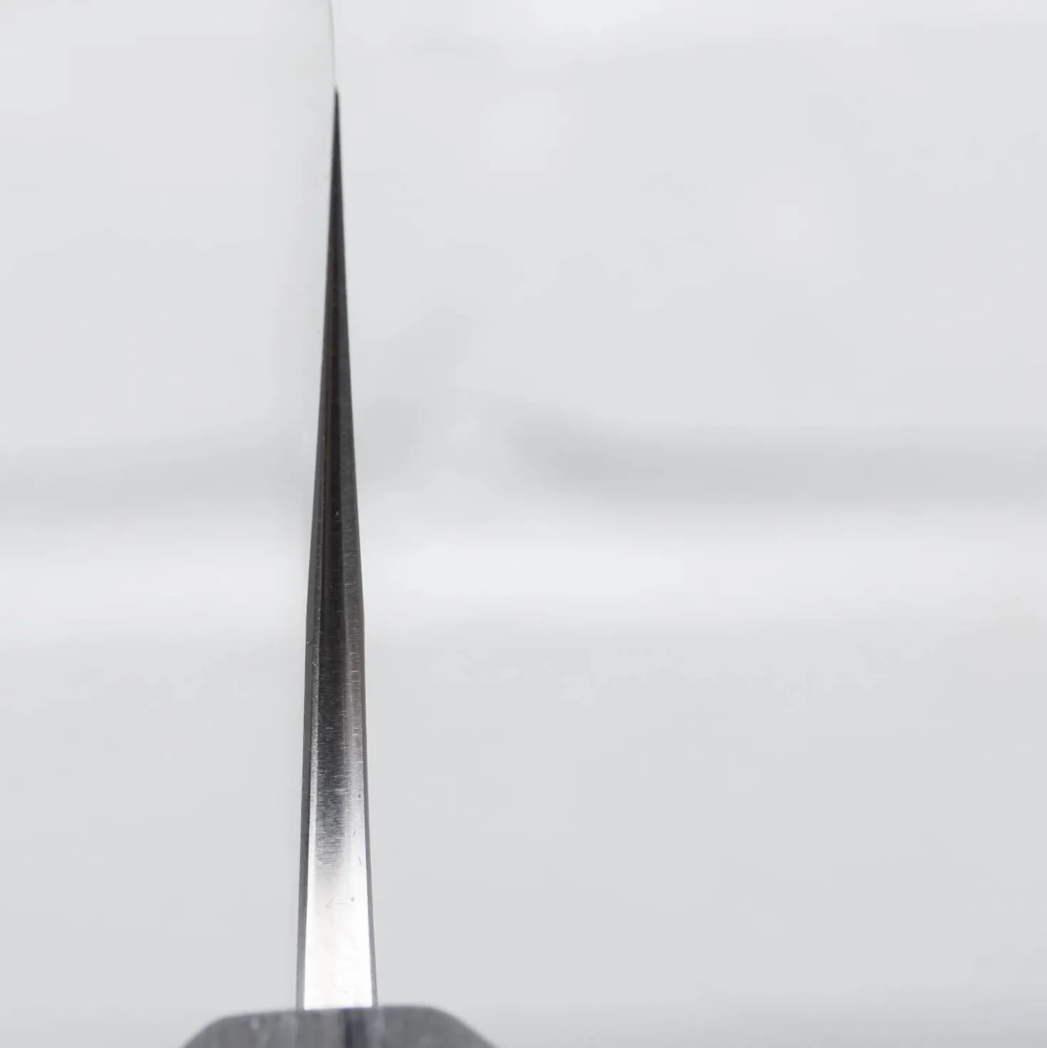 Yoshimi Kato Ginsan Nashiji Santoku 17 cm