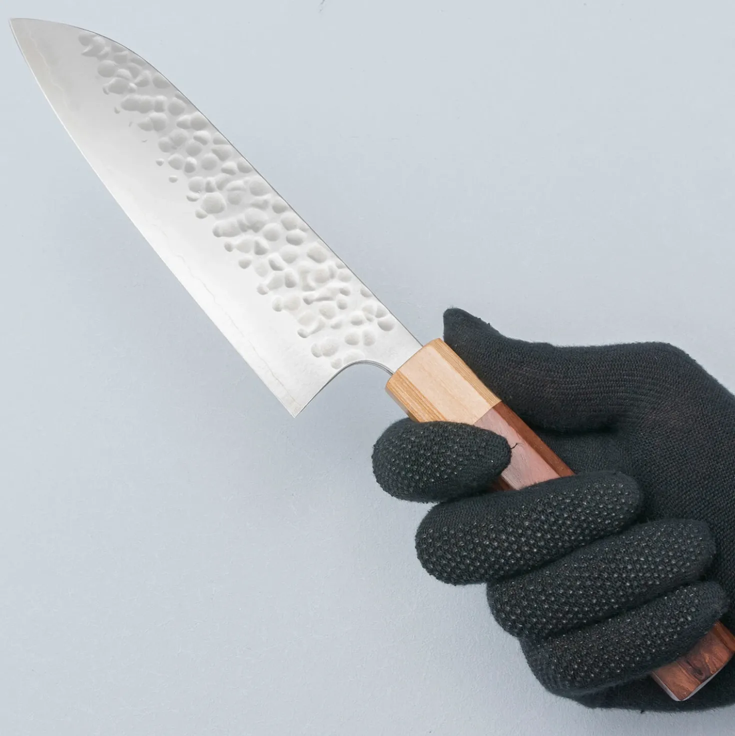 Yoshimi Kato Ginsan Tsuchime Santoku 17 cm