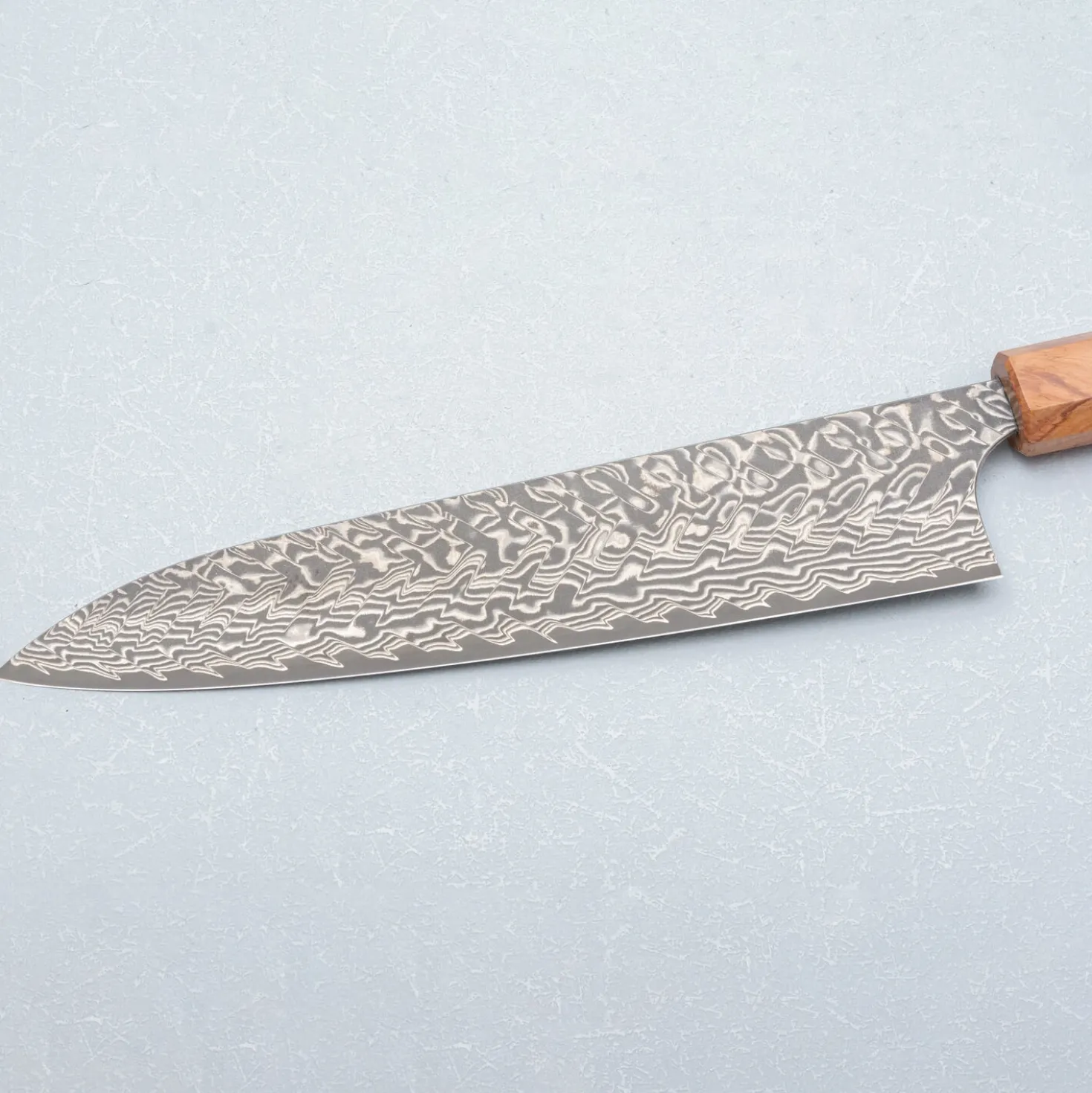 Yoshimi Kato SG2 Damast Oak Gyuto 21 cm