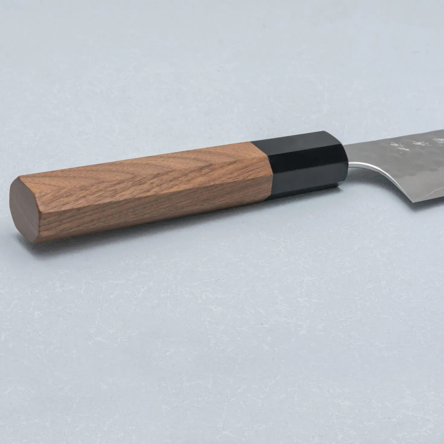 Yoshimi Kato SG2 Tsuchime Santoku 17 cm