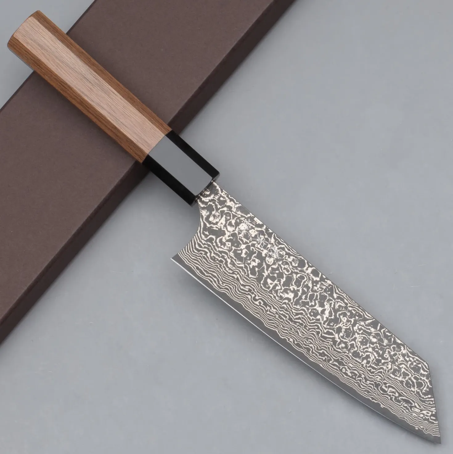 Yoshimi Kato VG10 Damast Bunka 17 cm