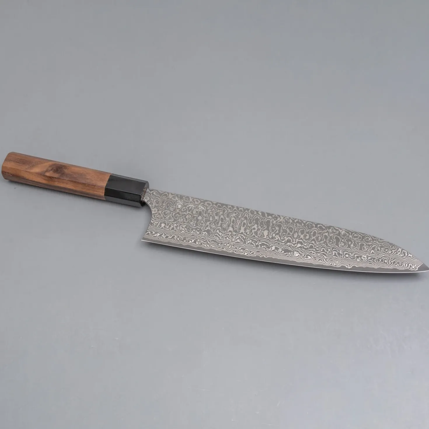 Yoshimi Kato VG10 Damast Gyuto 24 cm
