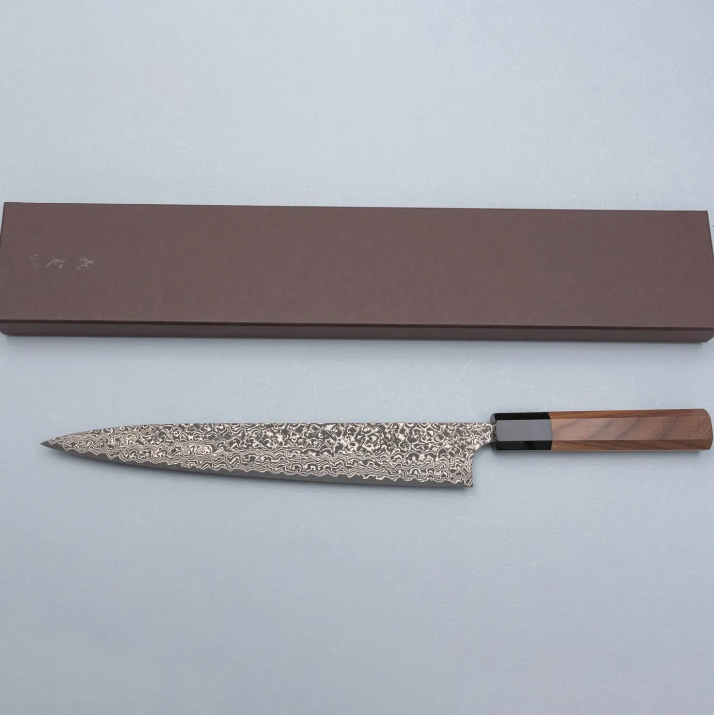 Yoshimi Kato VG10 Damast Sujihiki 27 cm