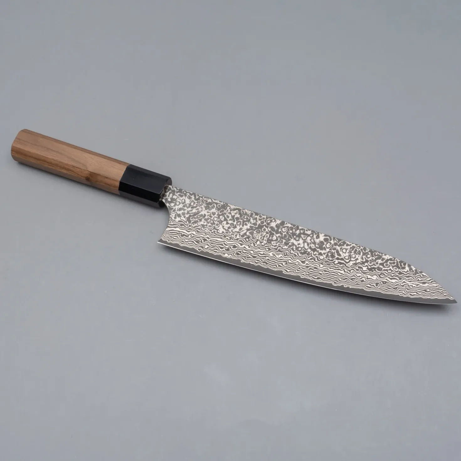 Yoshimi Kato VG10 Damast Wa Walnut Gyuto 21 cm