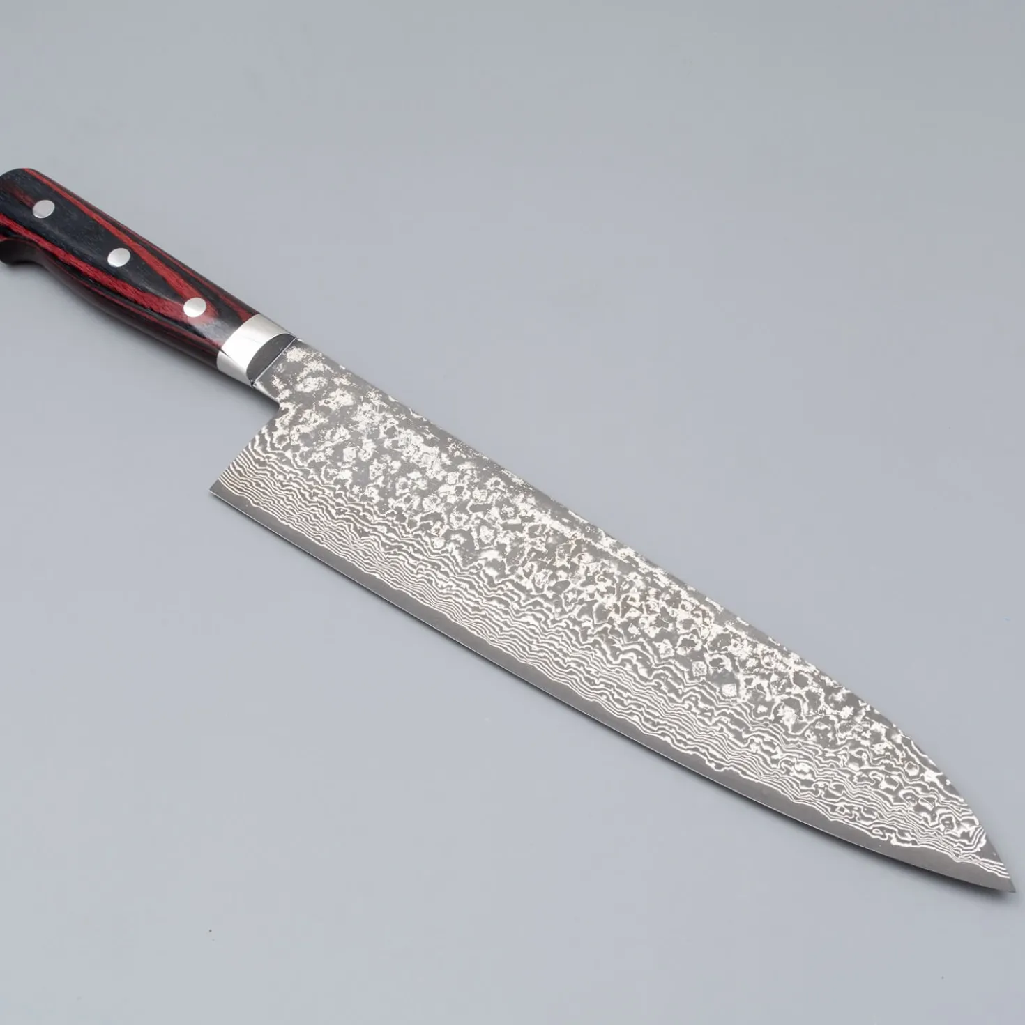 Yoshimi Kato VG10 Damast Yo Gyuto 24 cm