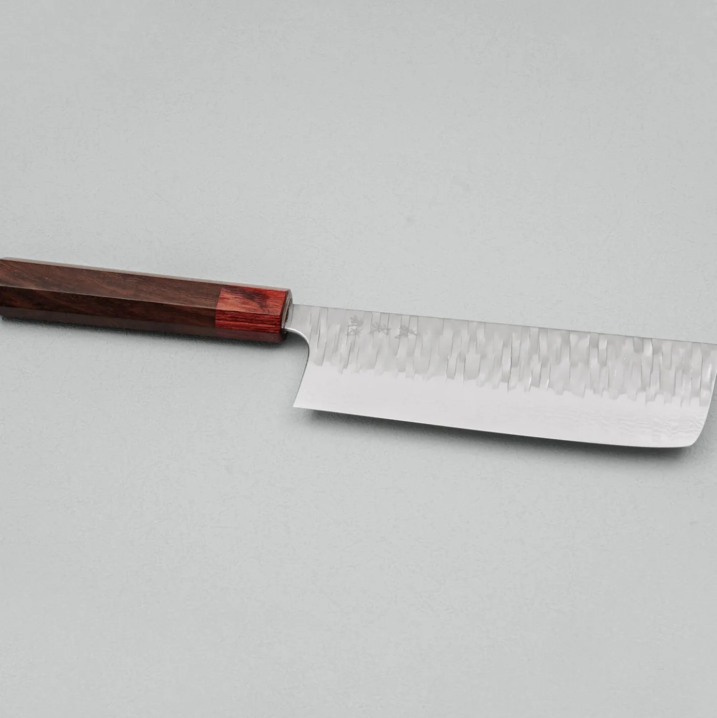 Yoshimi Kato VGXEOS Kasuri Tsuchime Damast Rosewood Nakiri