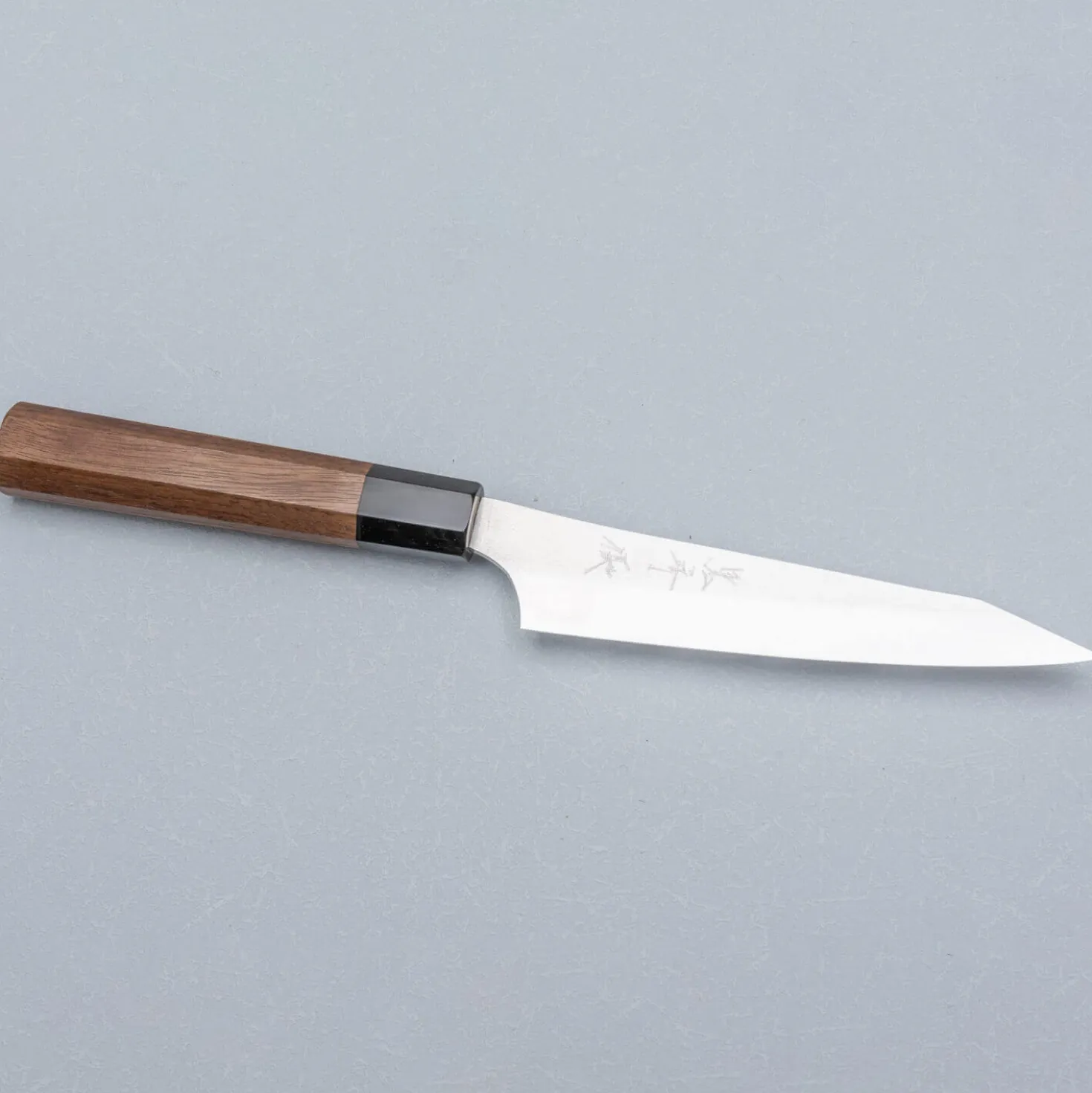 Yu Kurosaki Gekko XEOS Walnut Petty 13 cm