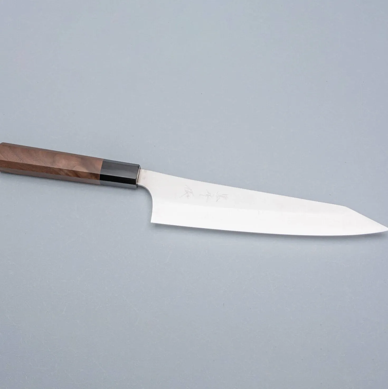 Yu Kurosaki Gekko XEOS Walnut Gyuto 21 cm