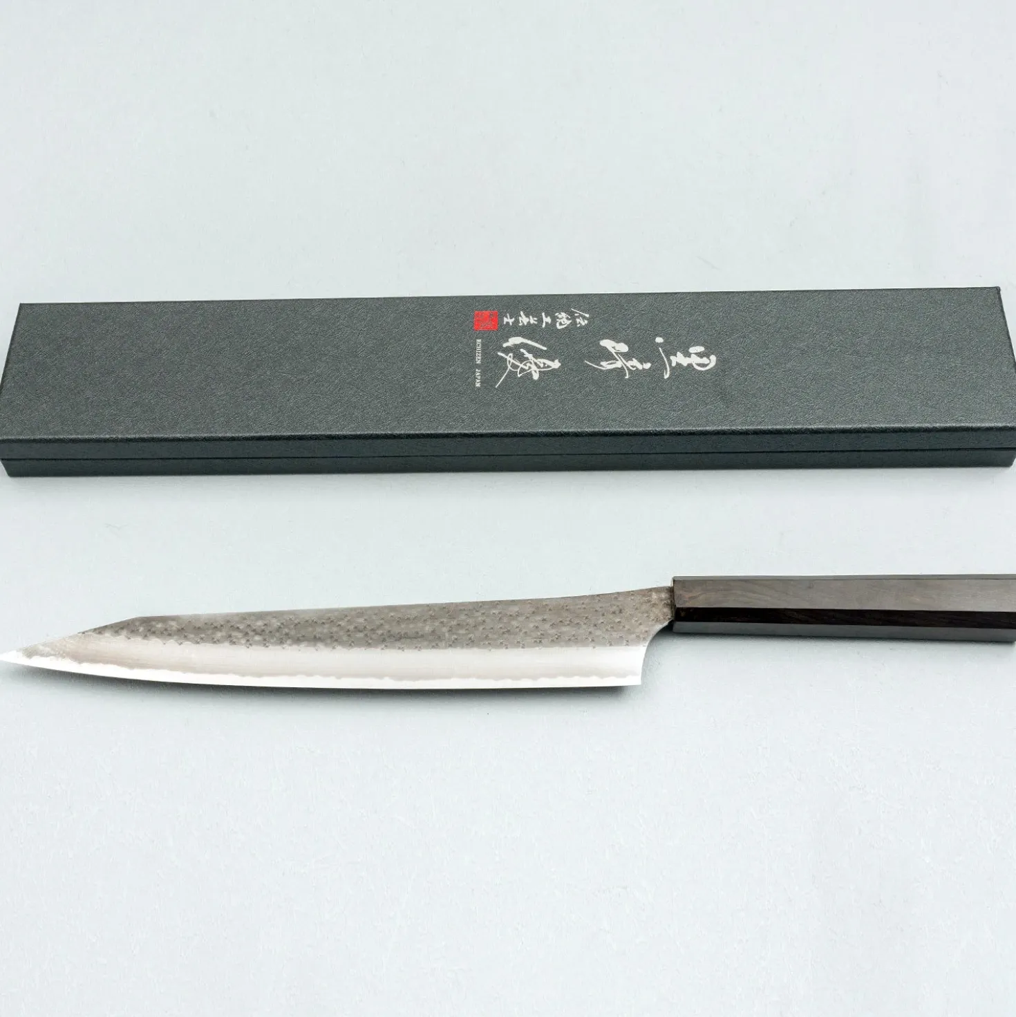Yu Kurosaki Kokusen Ei Ebony Sujihiki 27 cm
