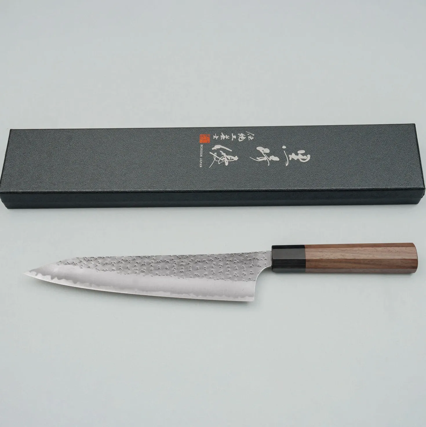 Yu Kurosaki Kokusen Ei Migaki Rosewood Gyuto 21 cm