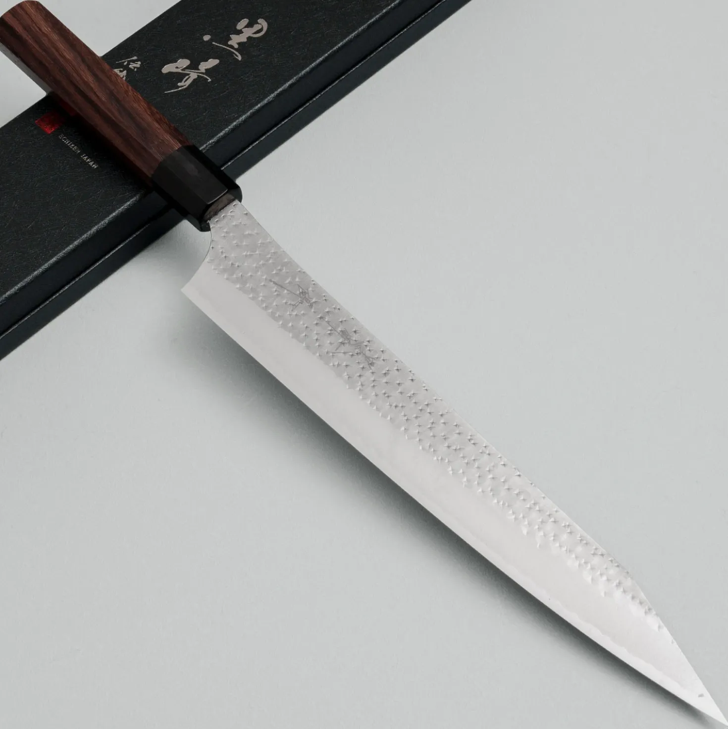 Yu Kurosaki Kokusen Ei Rosewood Migaki Sujihiki 27 cm