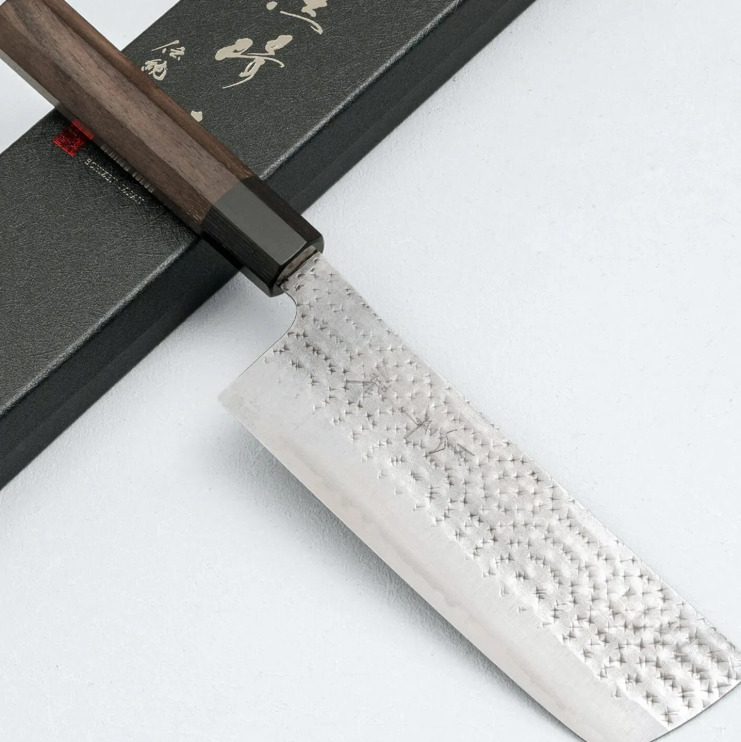 Yu Kurosaki Kokusen Ei Rosewood Migaki Nakiri 16.5 cm