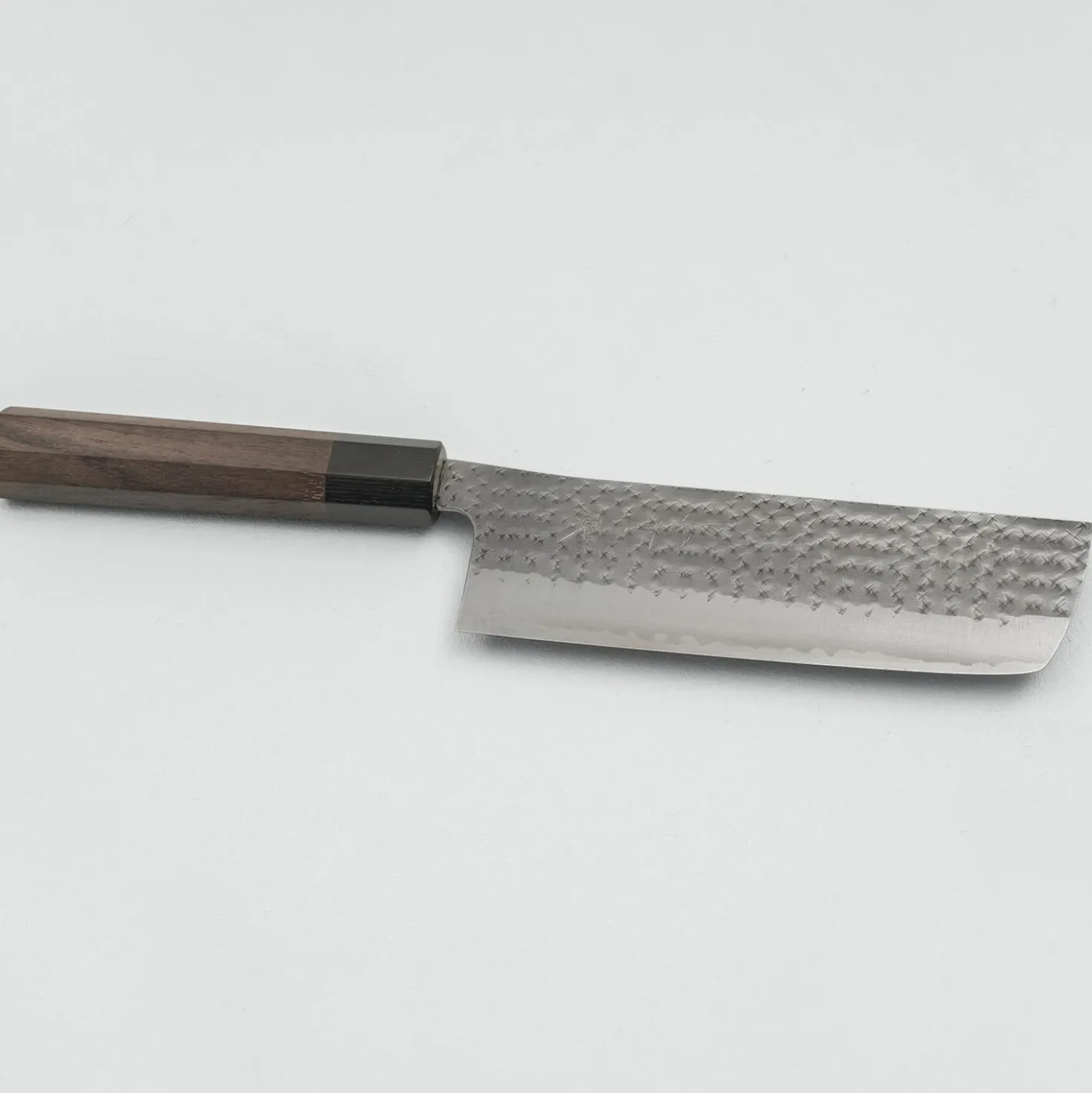 Yu Kurosaki Kokusen Ei Rosewood Migaki Nakiri 16.5 cm