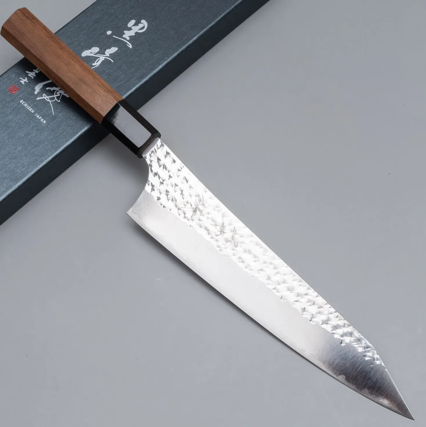 Yu Kurosaki Senko Ei Walnut Gyuto 21 cm