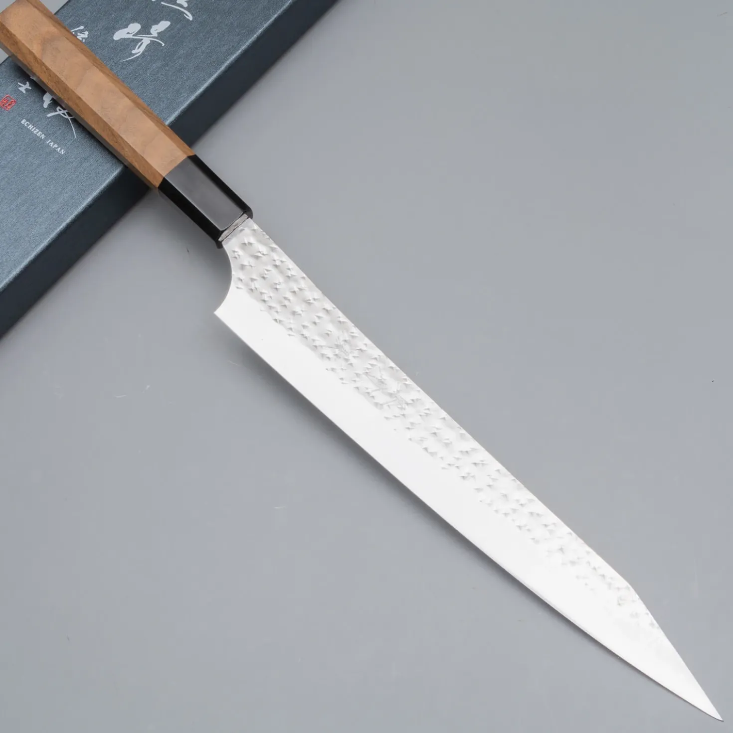 Yu Kurosaki Senko Ei Walnut Sujihiki 24 cm